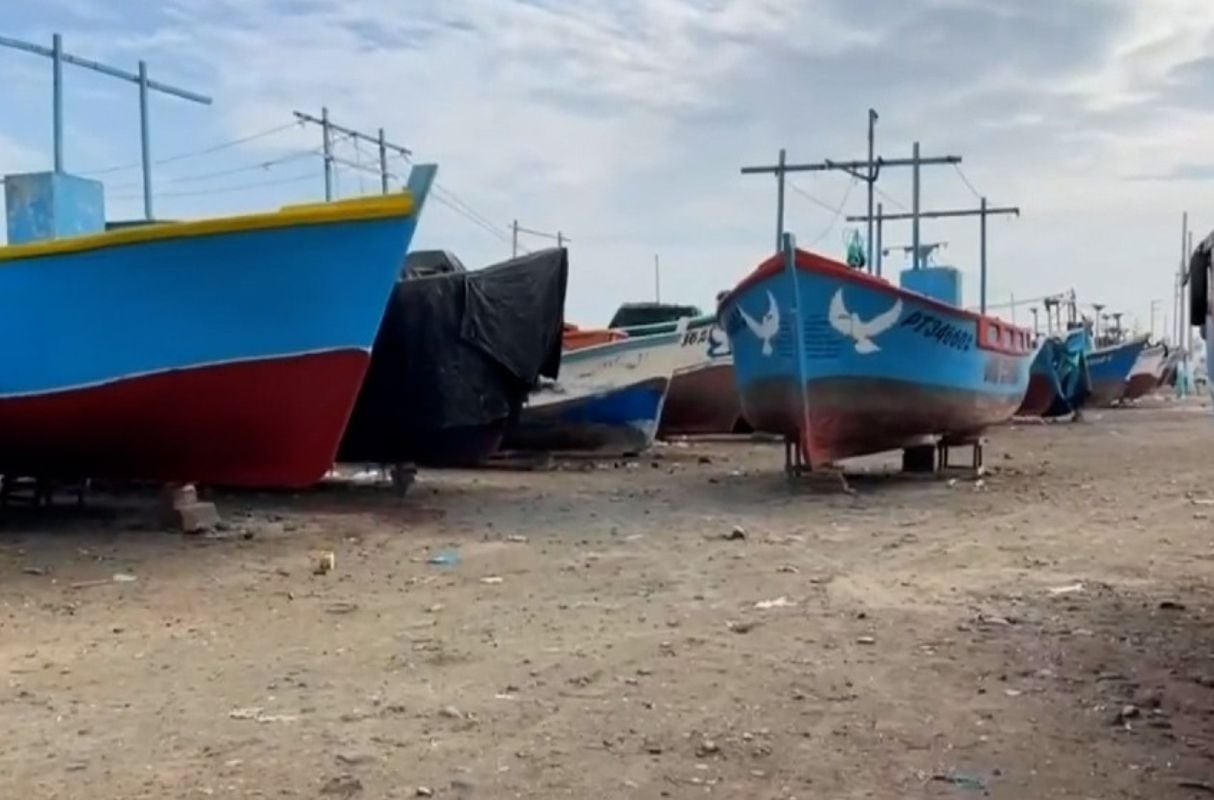 Pisco: Pescadores retiran sus embarcaciones del mar ante la falta de peces