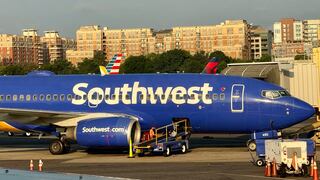 Southwest Airlines: ¿por qué la aerolínea despedirá a cientos de sus empleados en abril?