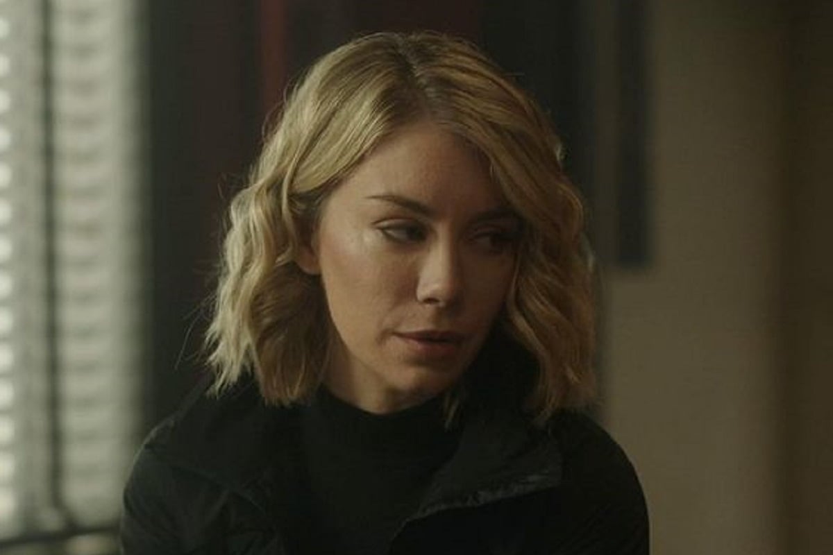 Jennifer Holland como Emilia Harcourt en "Peacemaker" (Foto: HBO Max)