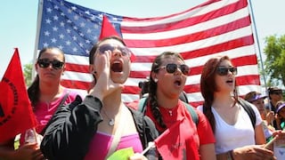 EE.UU. suspende deportación de más de medio millón de jóvenes ilegales