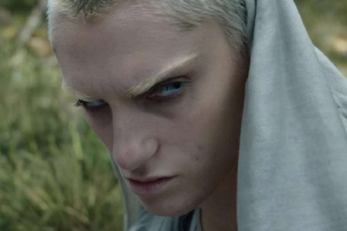 Bridie Sisson es la encargada de interpretar a The Dweller en "El señor de los anillos: Los anillos de poder" (Foto: Amazon Prime Video)