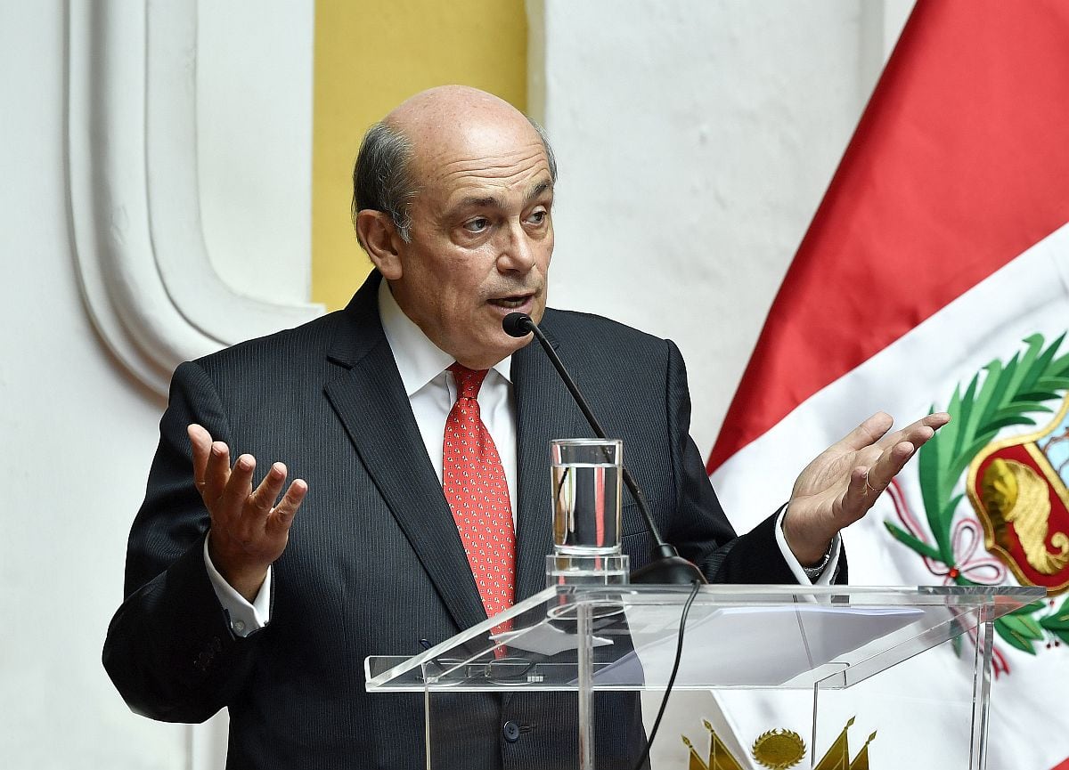 Hugo de Zela, canciller peruano, destacó la decisión de Donald Trump a favor de Perú. (Foto: Cancillería)