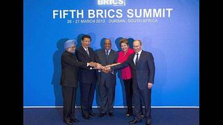 Líderes de los BRICS posponen la creación de un banco de desarrollo