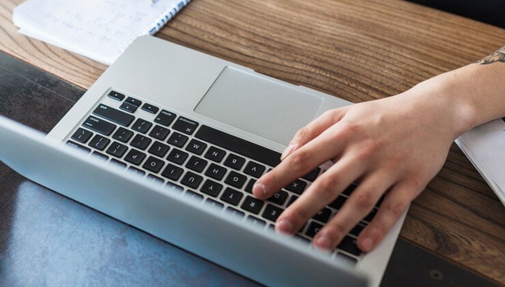 De manera fácil y sencilla podrás crear tu cuenta en línea de USCIS (Foto: Freepik)