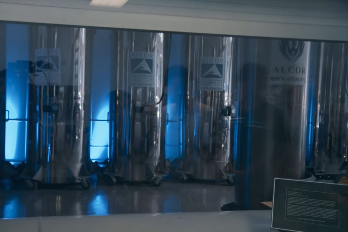 La criogenización consiste en colocar un cuerpo o cerebro a bajas temperaturas en aparatos especiales (Foto: Netflix)
