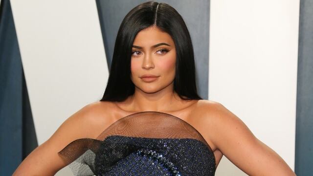 Kylie Jenner sobre el vestido que lució en el after party del Oscar: “No podía sentarme”