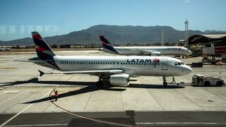 Latam Airlines brindará flexibilidades a pasajeros que desistan de viajar hacia o dentro del Perú por protestas