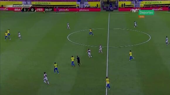 Se las arregló la ‘Culebra’: así fue la buena salida de Carrillo ante la marca de tres brasileños