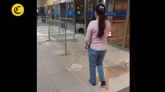 Estación Central: No existe piso podotáctil