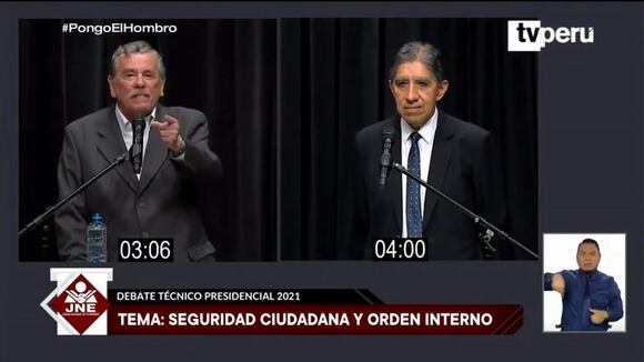 Fernando Rospigliosi en el debate técnico