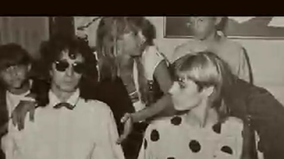 SALTAR INTRO | Fabiana Cantilo y Fito Páez de jóvenes