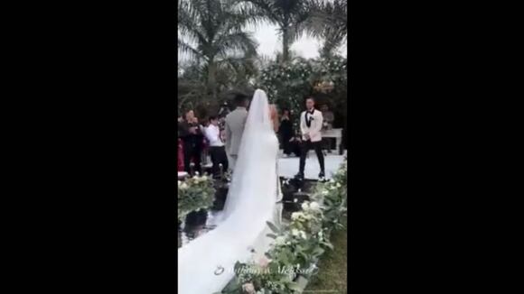 Anthony Aranda llora al ver a Melissa Paredes