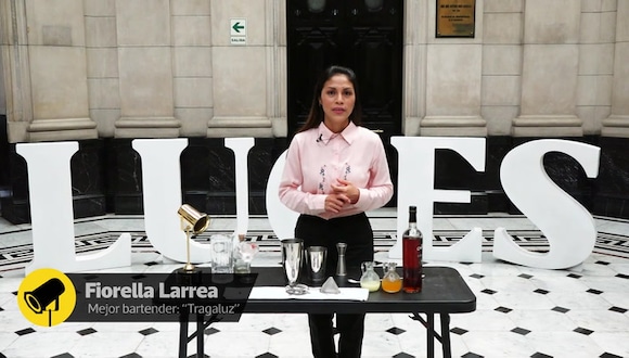 Fiorella Larrea, ganadora de Mejor bartender, nos enseña a hacer un trago inspirado en los Premios Luces