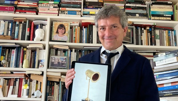 Las primeras líneas de Abril Rojo