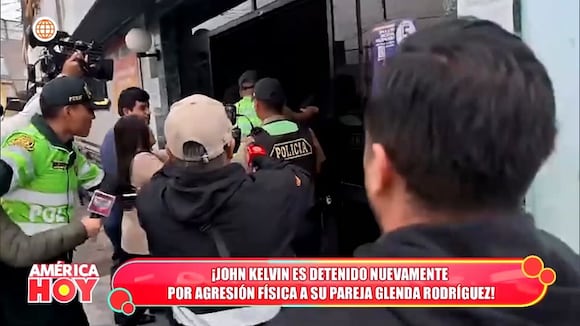 Imágenes de John kelvin saliendo del médico legista
