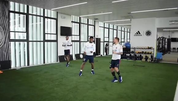 Práctica de selección Colombia previo al partido contra Bolivia por Eliminatorias 2022 | Fuente: @FCFSeleccionCol