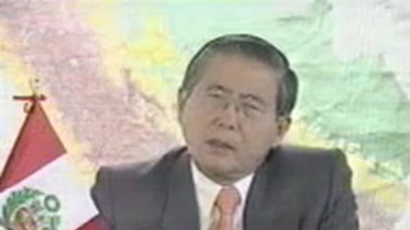 Alberto Fujimori renunció a la presidencia del Perú el 19 de noviembre del 2000