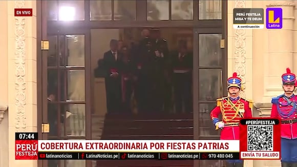 Ministros se dirigen a la Catedral