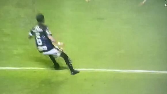 Golazo De Santiago Ormeño Puebla Vs Chivas Jornada 1 Liga Mx Viernes Botanero Estadio Cuauhtémoc