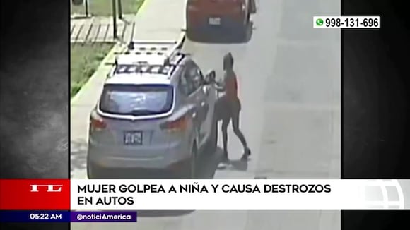 Mujer golpea a niña y causa destrozos en autos