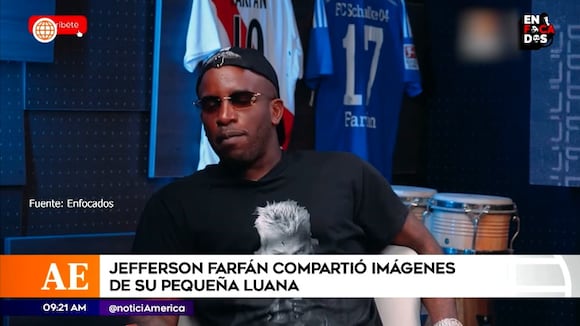Jefferson Farfán presenta a su bebé