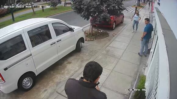 Robo frente a la veterinaria 'Oh My God' el 5 de mayo