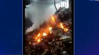 Mesa Redonda: se reavivó el fuego en galería Plaza Central a seis días del incendio del 30 de diciembre 