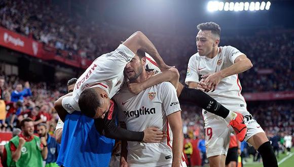 Sevilla se impuso por 3-2 al Betis por la jornada 32 de la Liga española en el estadio Ramón Sánchez Pizjuán (Foto: AFP)