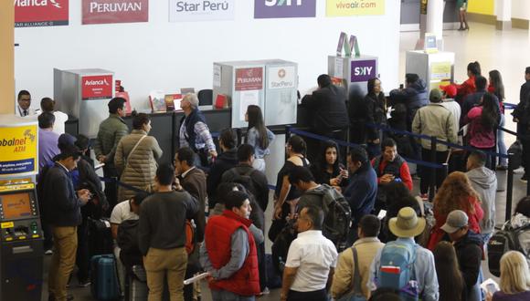 Si el Indecopi inicia un proceso sancionador contra Peruvian Airlines, podría recibir una amonestación o pagar una multa de hasta un millón de soles. (Foto: Miguel Bellido)