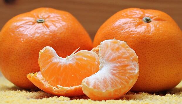 La mandarina posee muchos beneficios para la salud e incluirla en la dieta diaria es una gran alternativa para consumir frutas. (Foto: Pixabay)