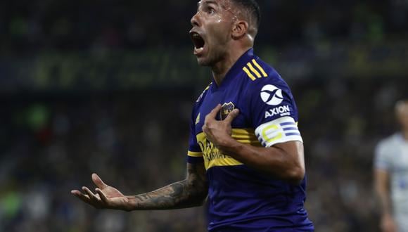 El compañero de Carlos Zambrano, Carlos Tevez jugará en Boca Juniors hasta diciembre del 2021. (Foto: AFP)