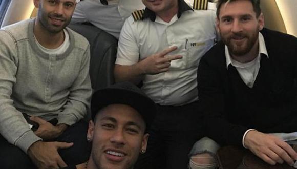 Lionel Messi arribó a Brasil en la avioneta privada de Neymar
