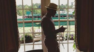 Wimbledon: Lewis Hamilton se perdió la final por vestir mal