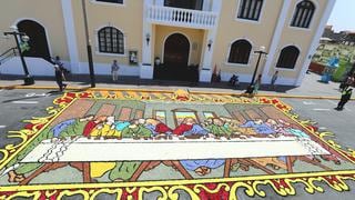 Santiago de Surco: mira las alfombras florales que exhibieron porSemana Santa