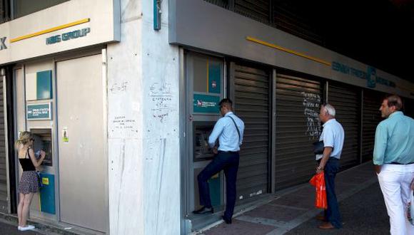 Crisis en Grecia: Bancos reabrirán con restricciones