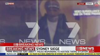 Sidney: Hombre de 40 años sería el secuestrador en un café