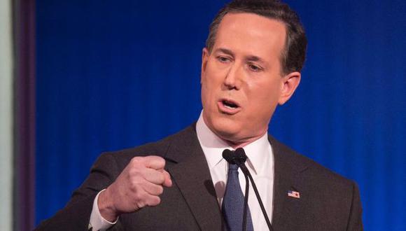 Republicano Santorum abandona la carrera a la Casa Blanca