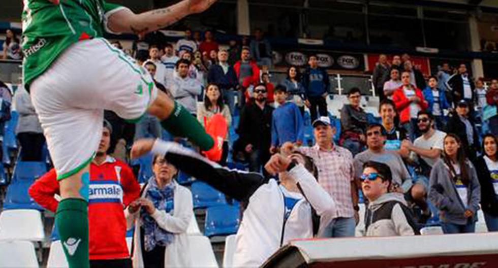 Fútbol chileno: este jugador agredió a un hincha en la tribuna. (Foto: 24horas.cl)