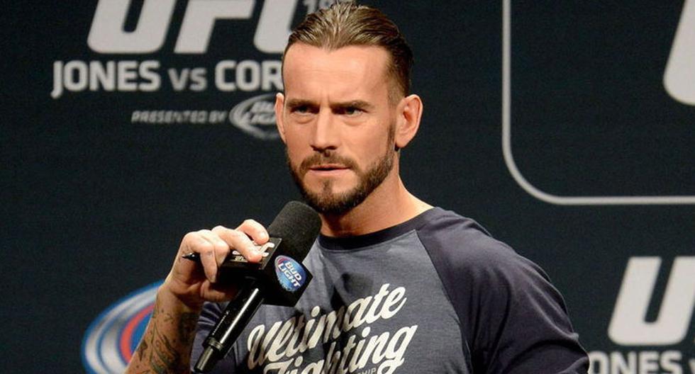 CM Punk tendrá que ser operado de una hernia discal que le impide debutar en UFC | Foto: Getty Images
