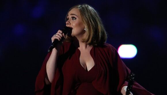 Adele se sincera y confiesa cual fue el peor momento de su carrera artística. (Foto: AFP)
