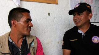 El Orejón: Las FARC y soldados trabajan juntos por primera vez