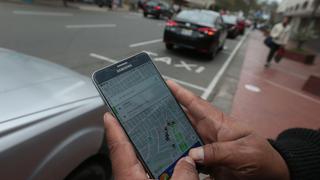 Demanda de taxis por app creció 40% tras eliminar el toque de queda, según Beat