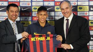 Barcelona intenta aclarar problemas judiciales en caso Neymar
