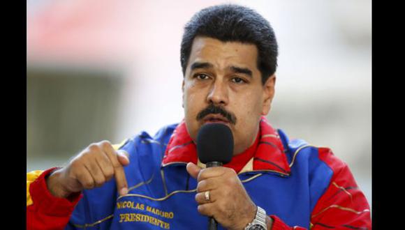 Maduro prevé una revolución si la oposición gobierna Venezuela