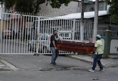 Coronavirus en Ecuador: Alcaldesa de Guayaquil pide al Gobierno que les permitan levantar cadáveres