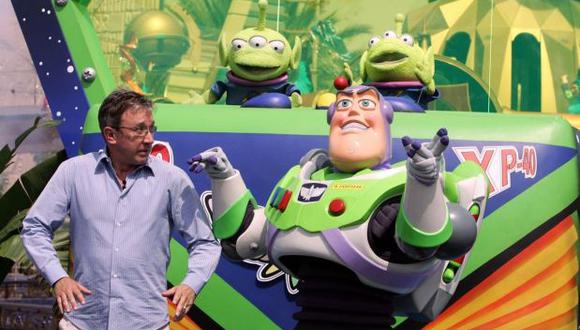 El actor visitó en 2005 DIsneyland, en la inauguración del espacio dedicado a "Toy Story". (Foto: AFP)