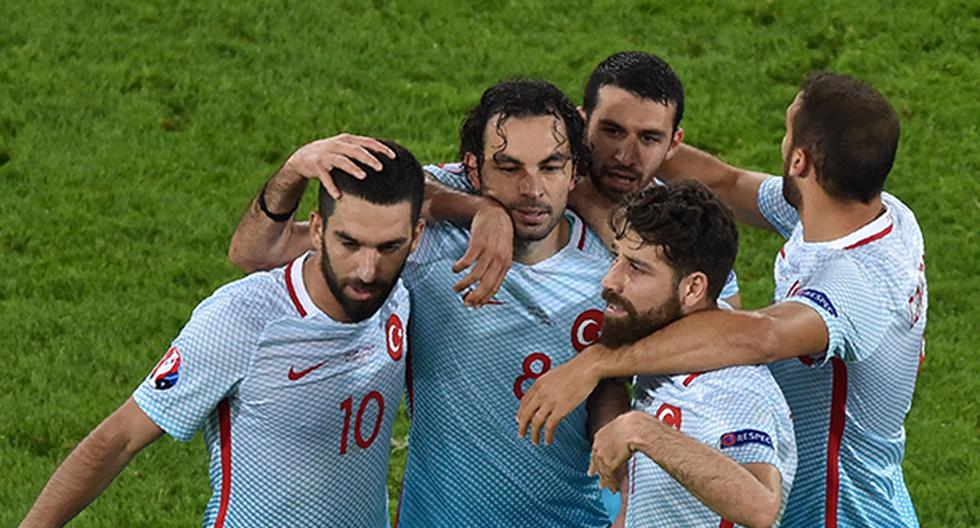 Turquía derrotó a República Checa y ahora debe esperar final de fase de grupos de Eurocopa. (Foto: AFP)