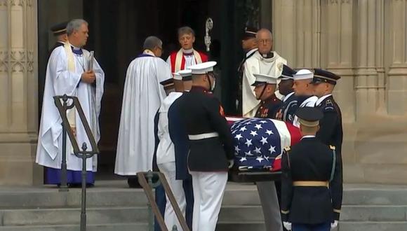EE.UU. despide a John McCain con funeral en Catedral de Washington | EN VIVO