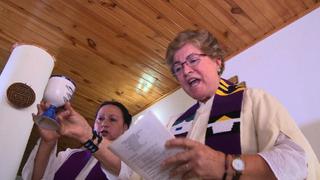 El clero en Colombia también tiene cara de mujer