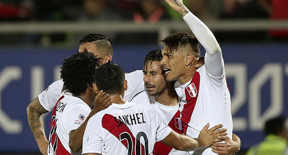 Claudio Pizarro anotó el gol triunfal de Perú. (Foto: EFE)